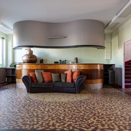 Le Relais Saint Michel Bed and Breakfast