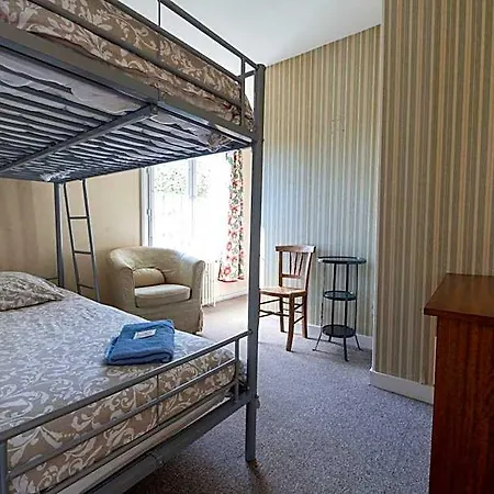 Le Relais Saint Michel 2*
