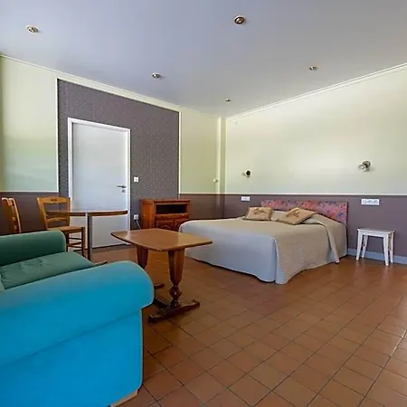 Le Relais Saint Michel فندق مبيت وإفطار 2*